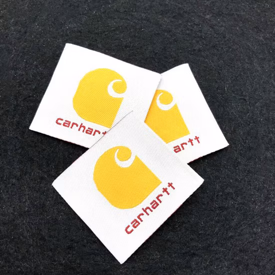 광저우 도매 맞춤형 고품질 공장 다채로운 의류 짠 라벨